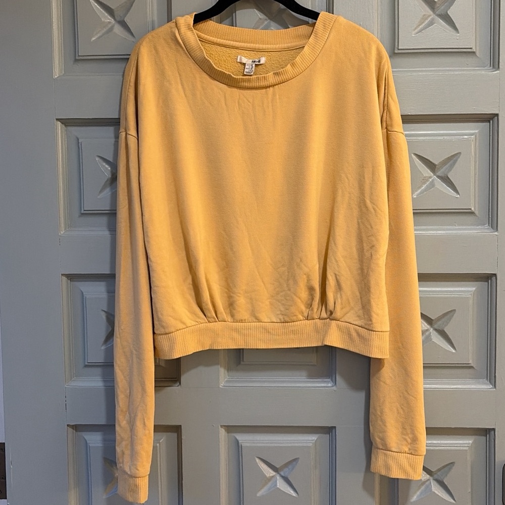 Amuse Society Mustard Cropped Sweatshirt